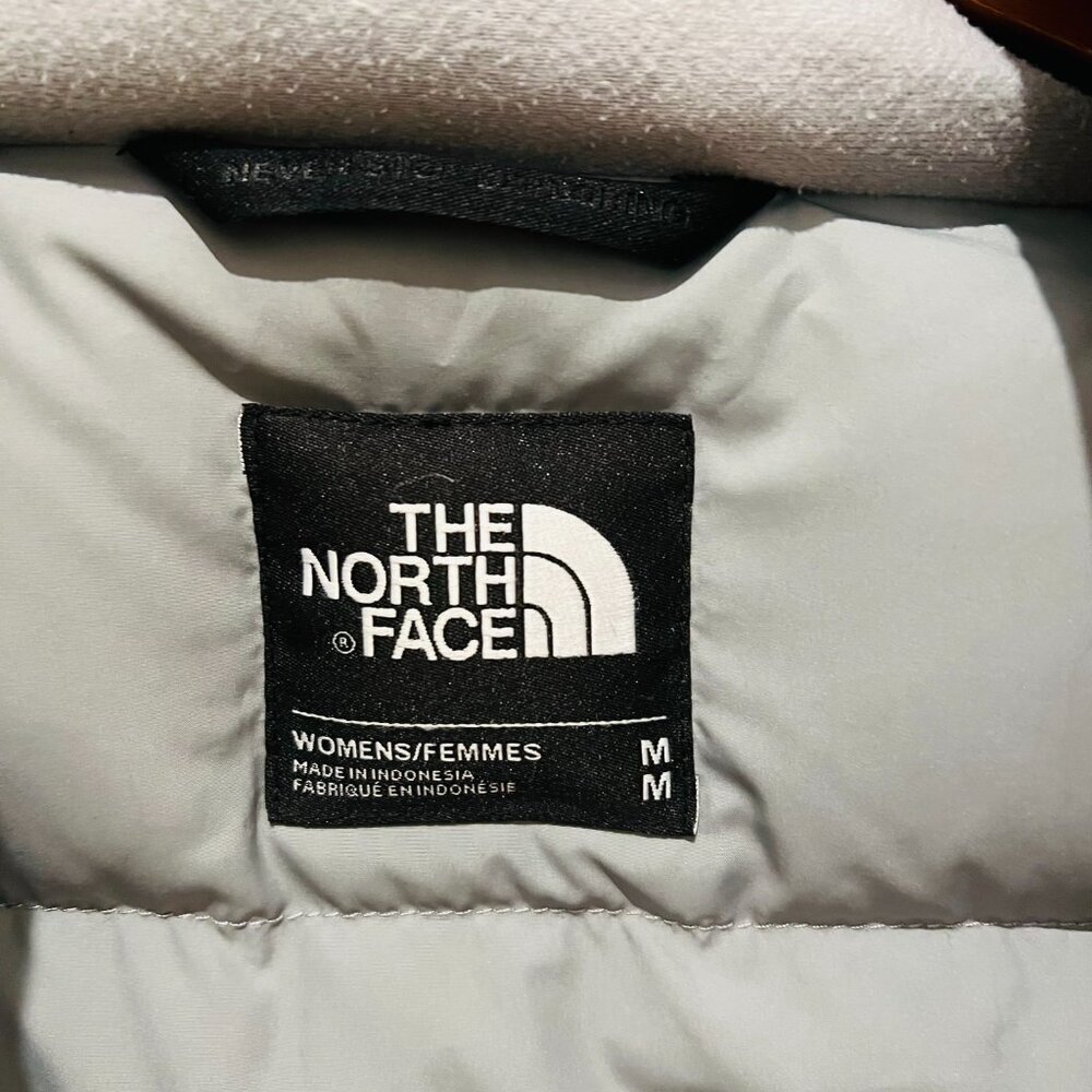 The North Face Artic Parka 550 Women’s Size Medium Down Jacket - Picture 12 of 16